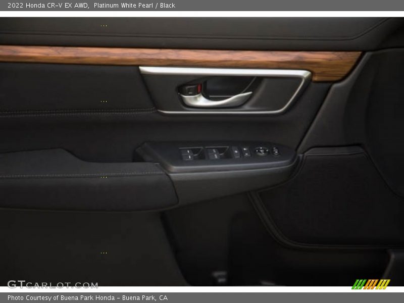 Door Panel of 2022 CR-V EX AWD