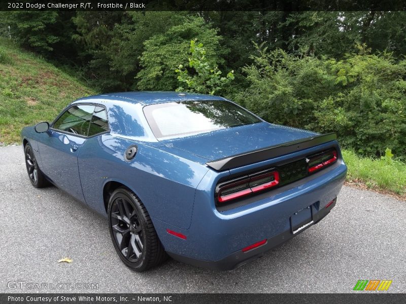 Frostbite / Black 2022 Dodge Challenger R/T