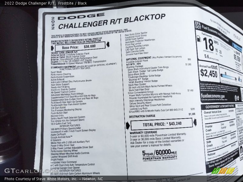Frostbite / Black 2022 Dodge Challenger R/T
