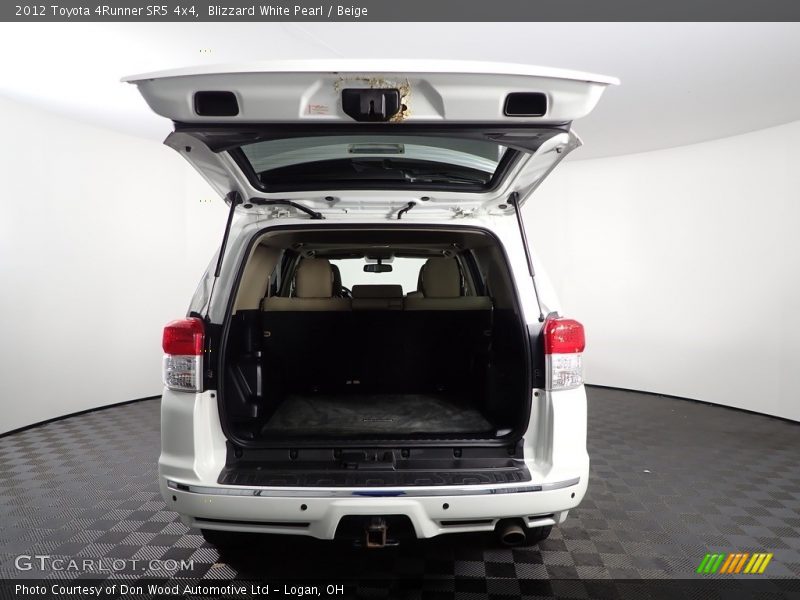 Blizzard White Pearl / Beige 2012 Toyota 4Runner SR5 4x4