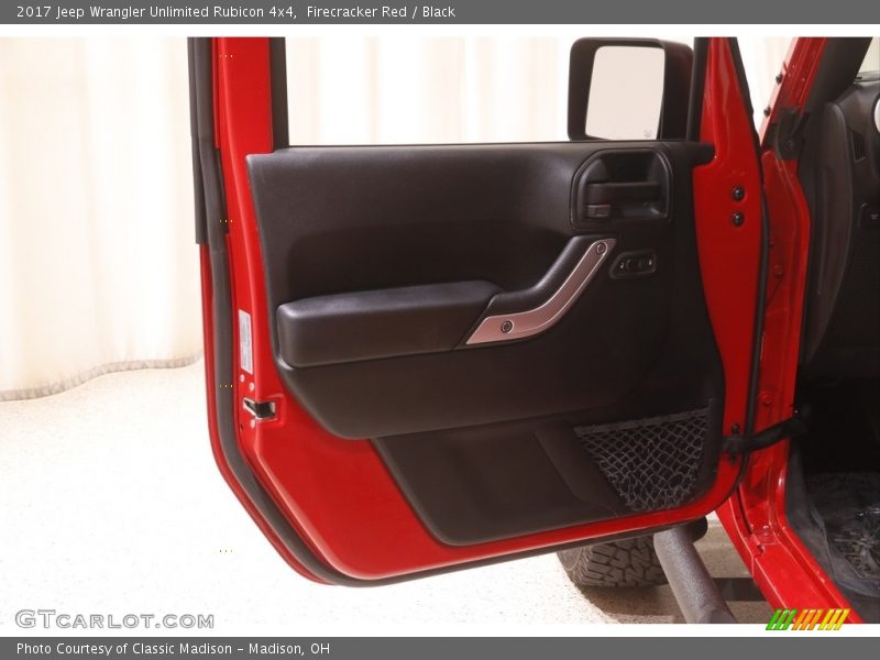 Firecracker Red / Black 2017 Jeep Wrangler Unlimited Rubicon 4x4