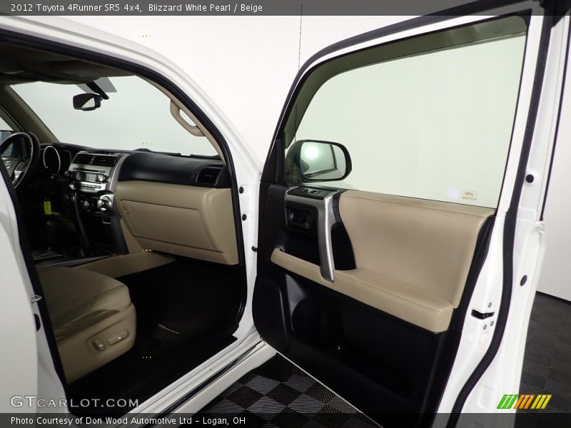 Blizzard White Pearl / Beige 2012 Toyota 4Runner SR5 4x4