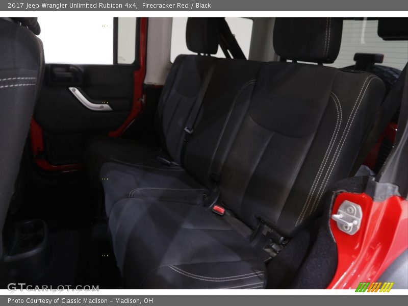 Firecracker Red / Black 2017 Jeep Wrangler Unlimited Rubicon 4x4