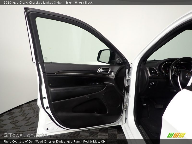 Bright White / Black 2020 Jeep Grand Cherokee Limited X 4x4