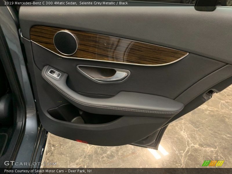 Selenite Grey Metallic / Black 2019 Mercedes-Benz C 300 4Matic Sedan