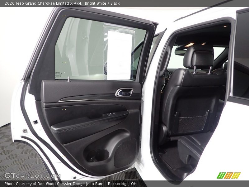 Bright White / Black 2020 Jeep Grand Cherokee Limited X 4x4