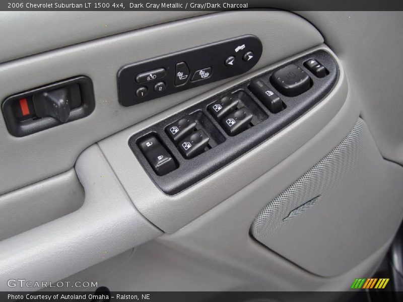 Dark Gray Metallic / Gray/Dark Charcoal 2006 Chevrolet Suburban LT 1500 4x4