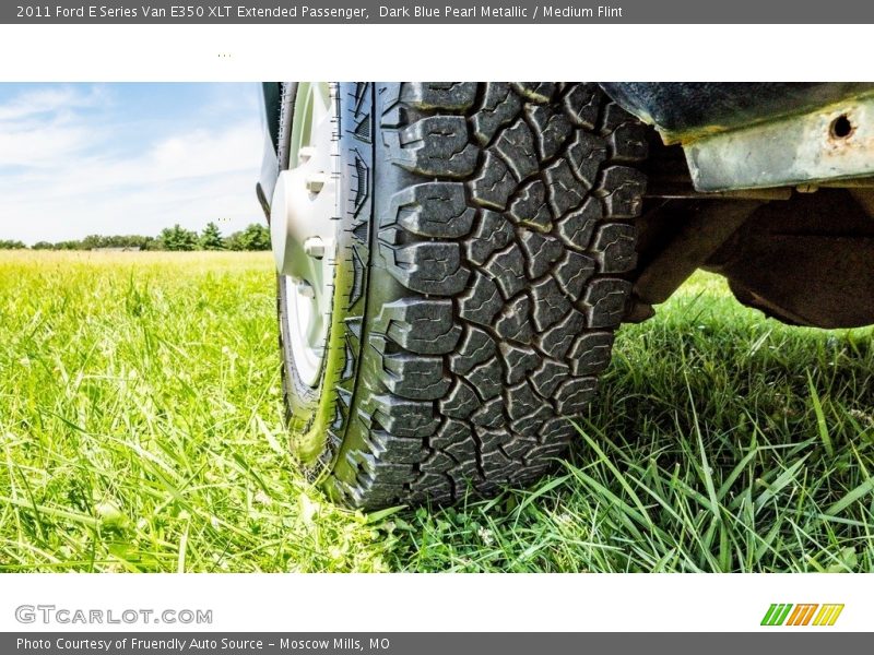 Dark Blue Pearl Metallic / Medium Flint 2011 Ford E Series Van E350 XLT Extended Passenger