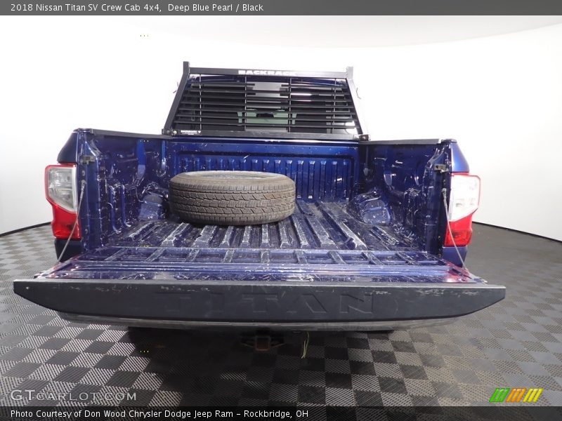 Deep Blue Pearl / Black 2018 Nissan Titan SV Crew Cab 4x4