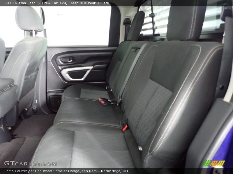 Deep Blue Pearl / Black 2018 Nissan Titan SV Crew Cab 4x4