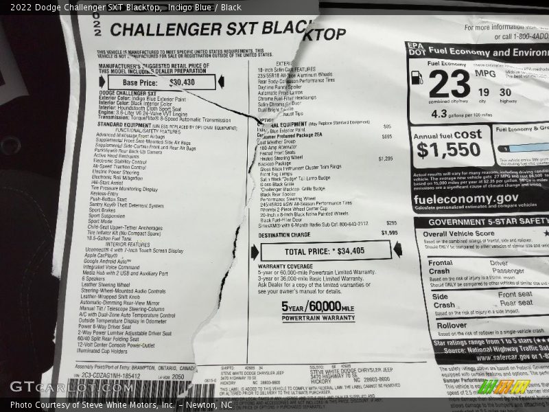 Indigo Blue / Black 2022 Dodge Challenger SXT Blacktop