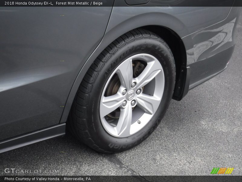 Forest Mist Metallic / Beige 2018 Honda Odyssey EX-L