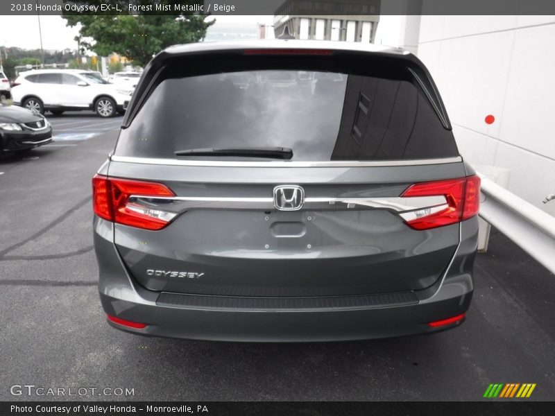 Forest Mist Metallic / Beige 2018 Honda Odyssey EX-L