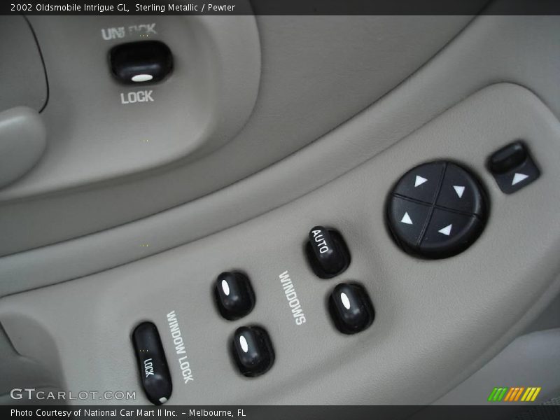 Sterling Metallic / Pewter 2002 Oldsmobile Intrigue GL