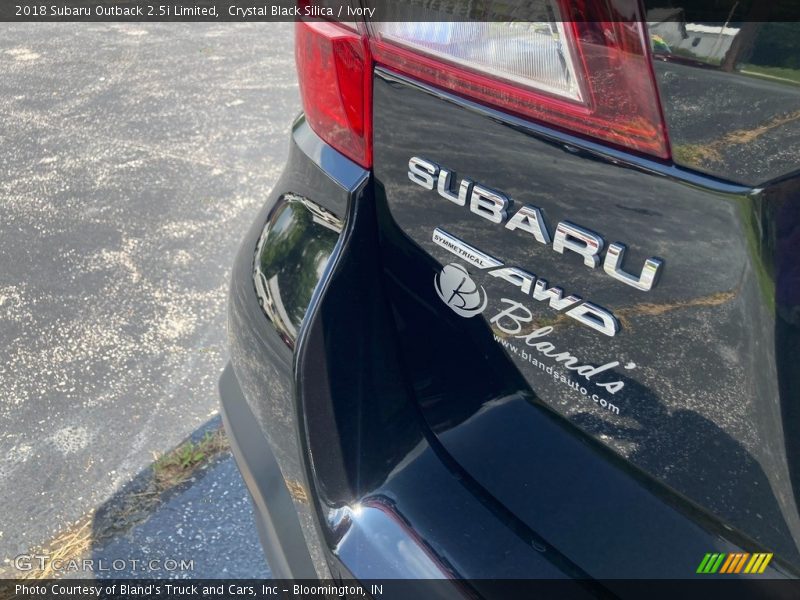 Crystal Black Silica / Ivory 2018 Subaru Outback 2.5i Limited