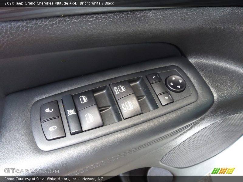 Bright White / Black 2020 Jeep Grand Cherokee Altitude 4x4