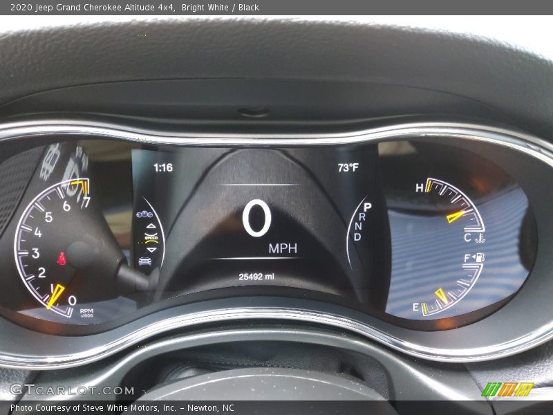 Bright White / Black 2020 Jeep Grand Cherokee Altitude 4x4