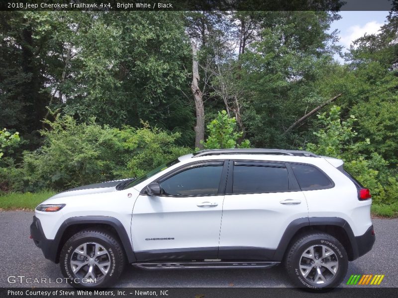 Bright White / Black 2018 Jeep Cherokee Trailhawk 4x4