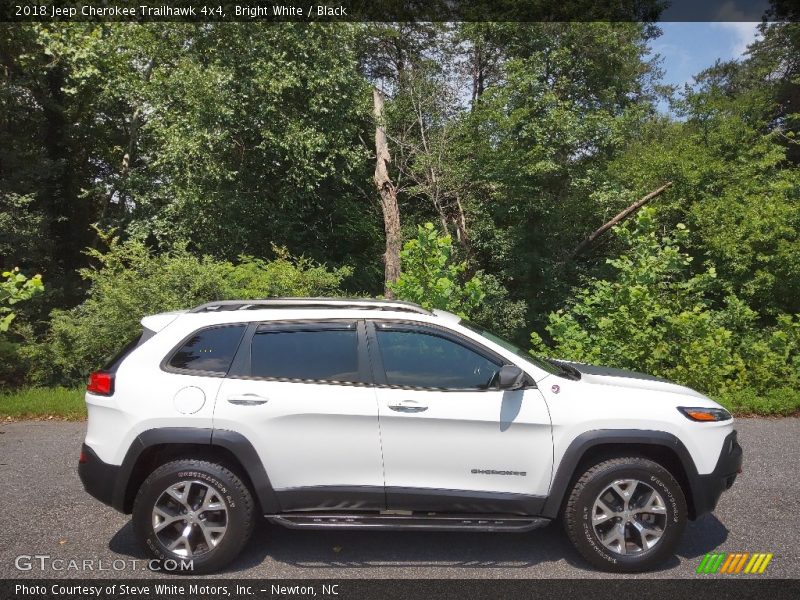 Bright White / Black 2018 Jeep Cherokee Trailhawk 4x4