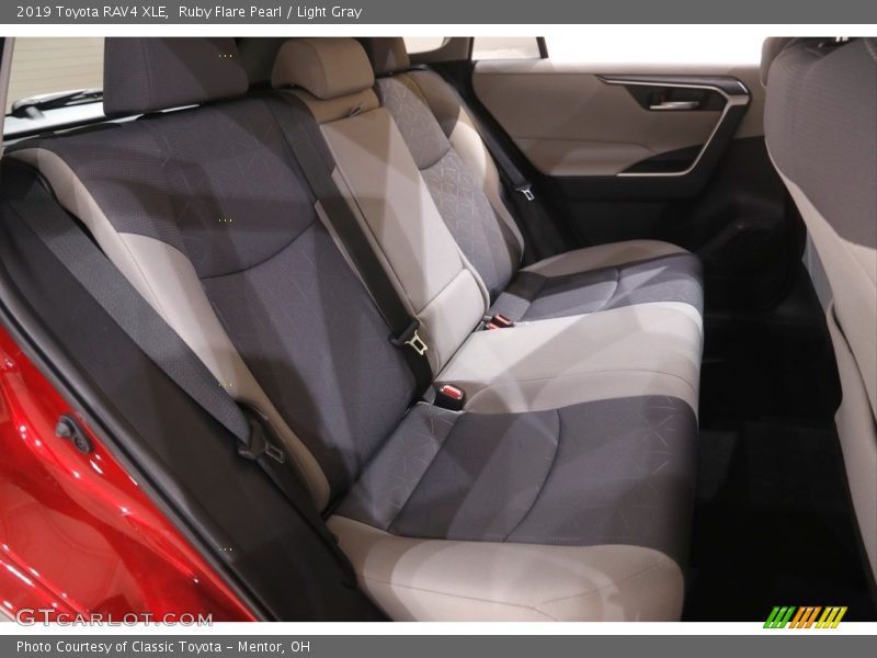 Ruby Flare Pearl / Light Gray 2019 Toyota RAV4 XLE