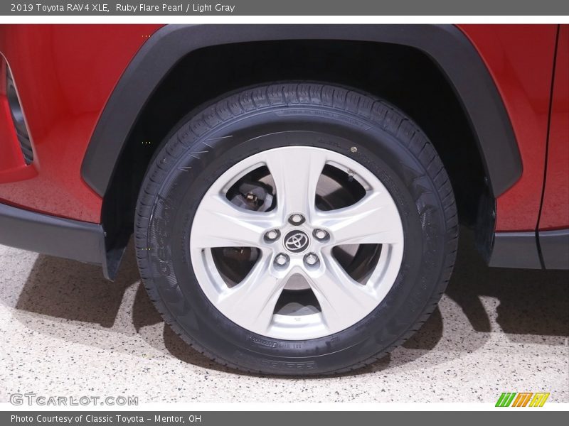 Ruby Flare Pearl / Light Gray 2019 Toyota RAV4 XLE