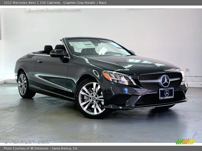 Front 3/4 View of 2022 C 300 Cabriolet