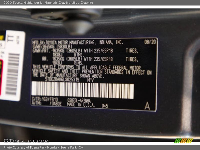 Magnetic Gray Metallic / Graphite 2020 Toyota Highlander L