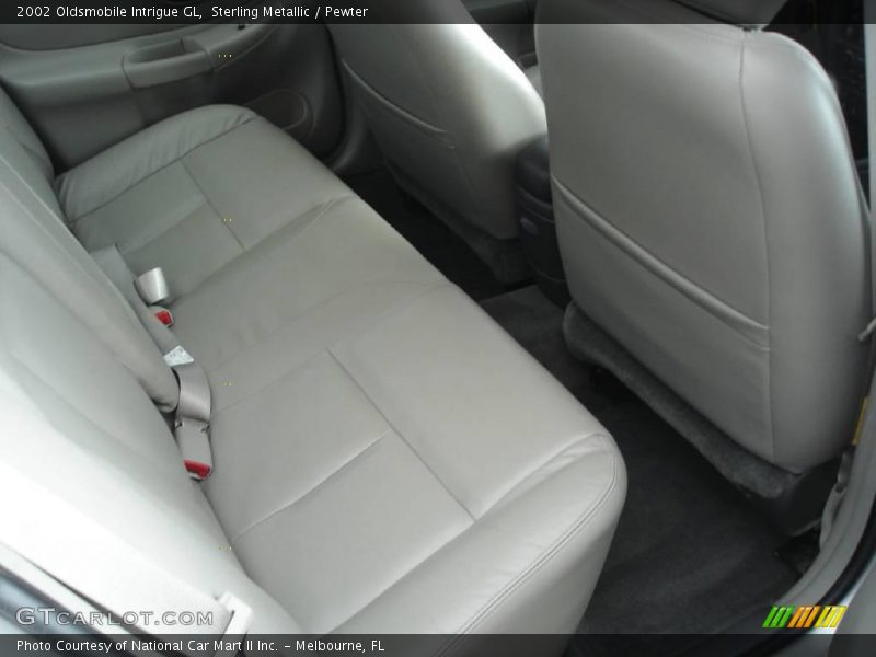 Sterling Metallic / Pewter 2002 Oldsmobile Intrigue GL