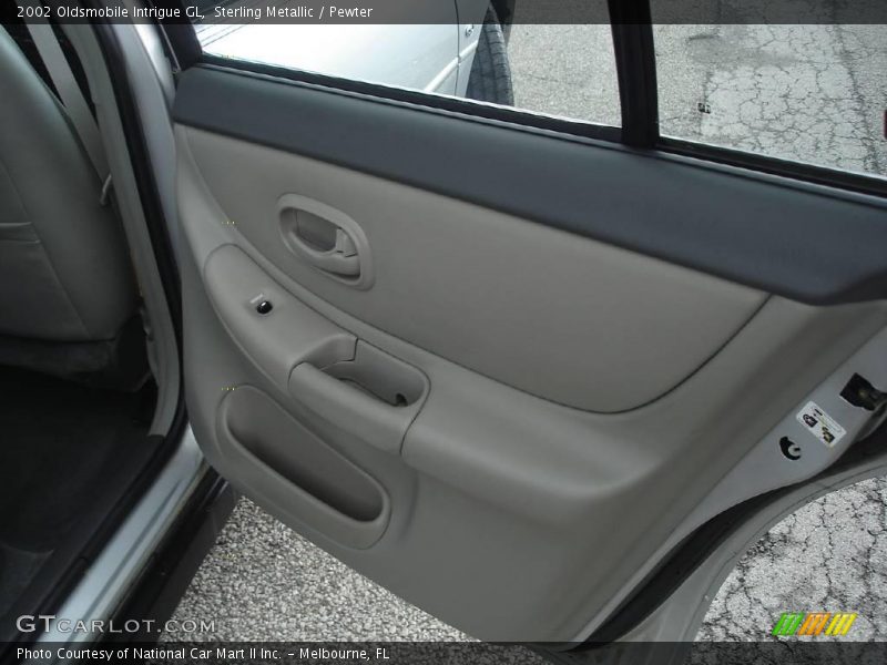 Sterling Metallic / Pewter 2002 Oldsmobile Intrigue GL