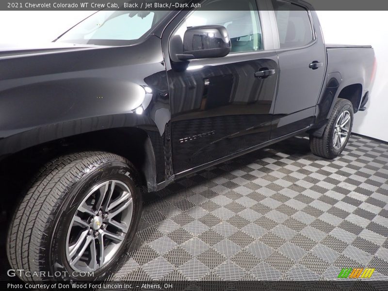 Black / Jet Black/­Dark Ash 2021 Chevrolet Colorado WT Crew Cab