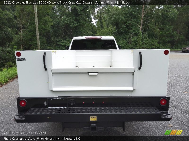 Summit White / Jet Black 2022 Chevrolet Silverado 3500HD Work Truck Crew Cab Chassis