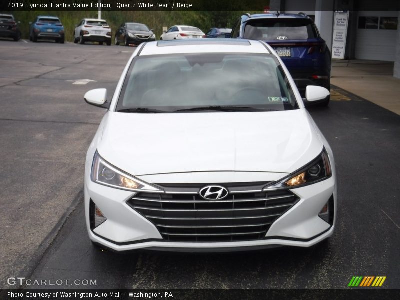 Quartz White Pearl / Beige 2019 Hyundai Elantra Value Edition