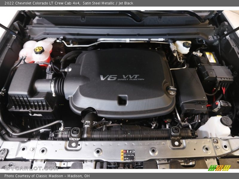 Satin Steel Metallic / Jet Black 2022 Chevrolet Colorado LT Crew Cab 4x4