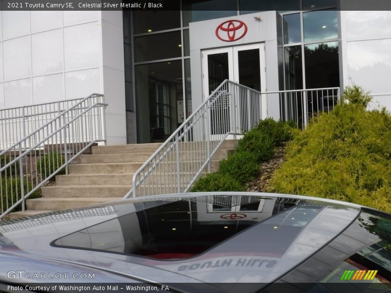Celestial Silver Metallic / Black 2021 Toyota Camry SE