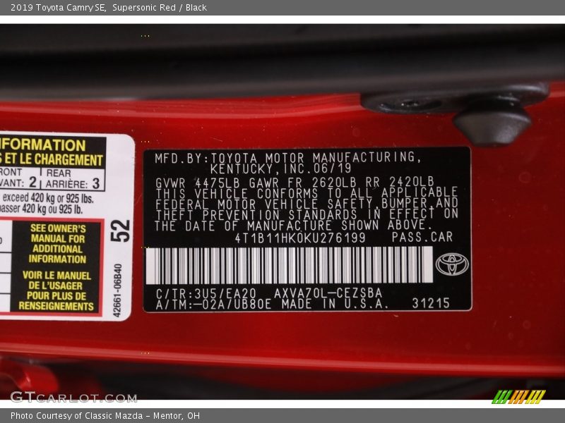 Supersonic Red / Black 2019 Toyota Camry SE