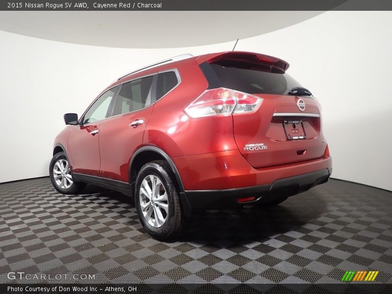 Cayenne Red / Charcoal 2015 Nissan Rogue SV AWD