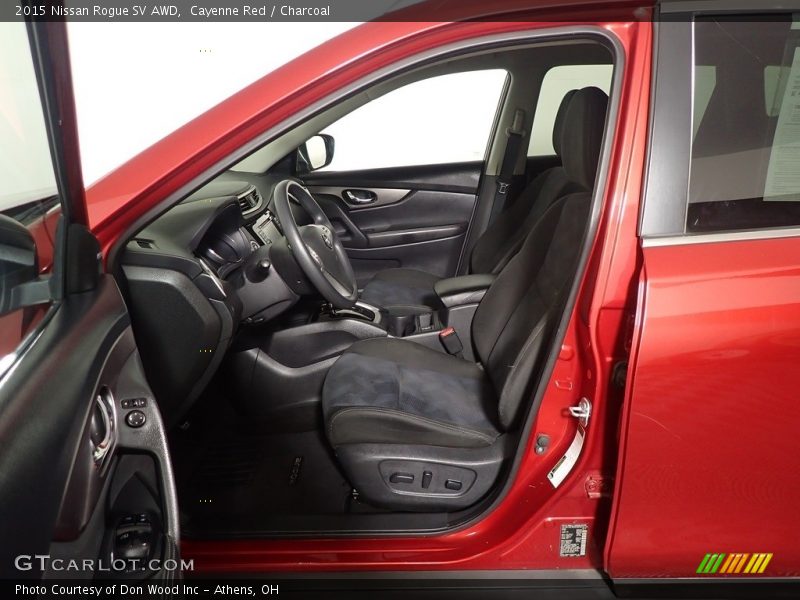 Cayenne Red / Charcoal 2015 Nissan Rogue SV AWD