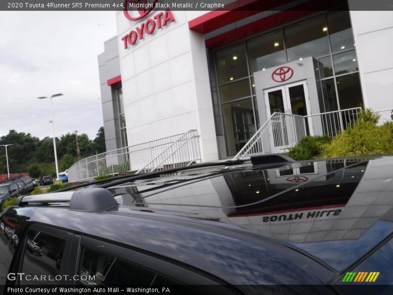 Midnight Black Metallic / Graphite 2020 Toyota 4Runner SR5 Premium 4x4