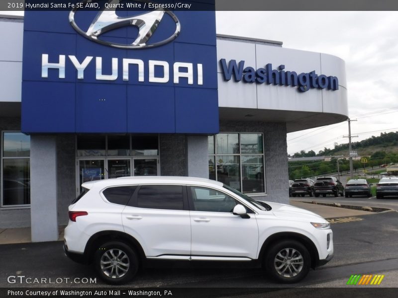 Quartz White / Espresso/Gray 2019 Hyundai Santa Fe SE AWD