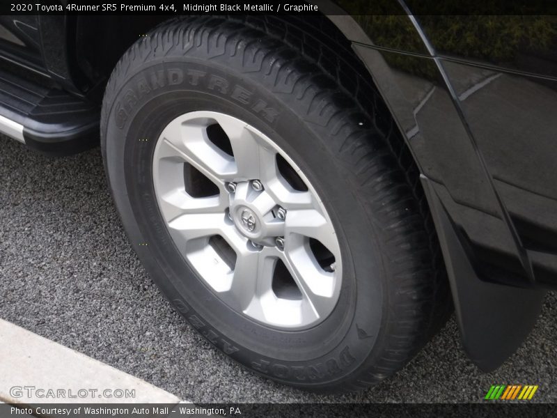 Midnight Black Metallic / Graphite 2020 Toyota 4Runner SR5 Premium 4x4