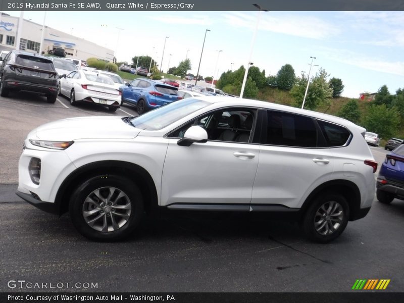 Quartz White / Espresso/Gray 2019 Hyundai Santa Fe SE AWD