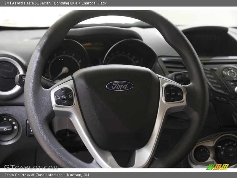 Lightning Blue / Charcoal Black 2019 Ford Fiesta SE Sedan