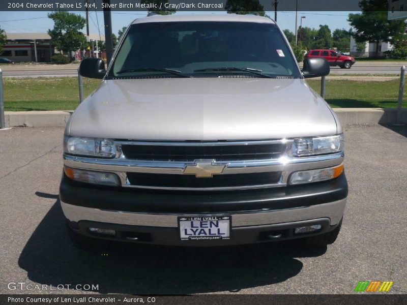 Silver Birch Metallic / Gray/Dark Charcoal 2004 Chevrolet Tahoe LS 4x4