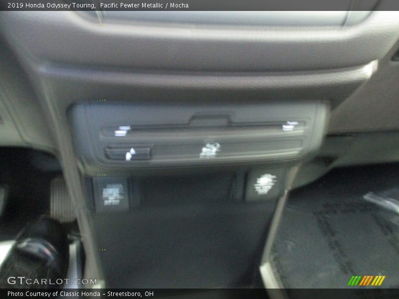 Pacific Pewter Metallic / Mocha 2019 Honda Odyssey Touring