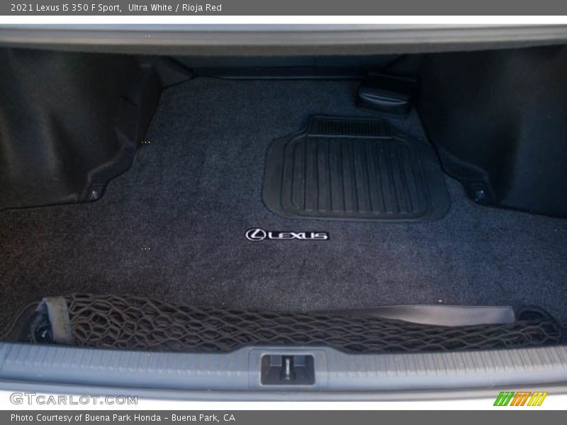 Ultra White / Rioja Red 2021 Lexus IS 350 F Sport