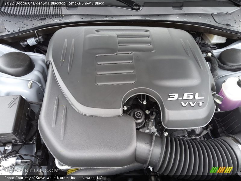 Smoke Show / Black 2022 Dodge Charger SXT Blacktop