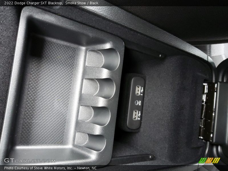 Smoke Show / Black 2022 Dodge Charger SXT Blacktop