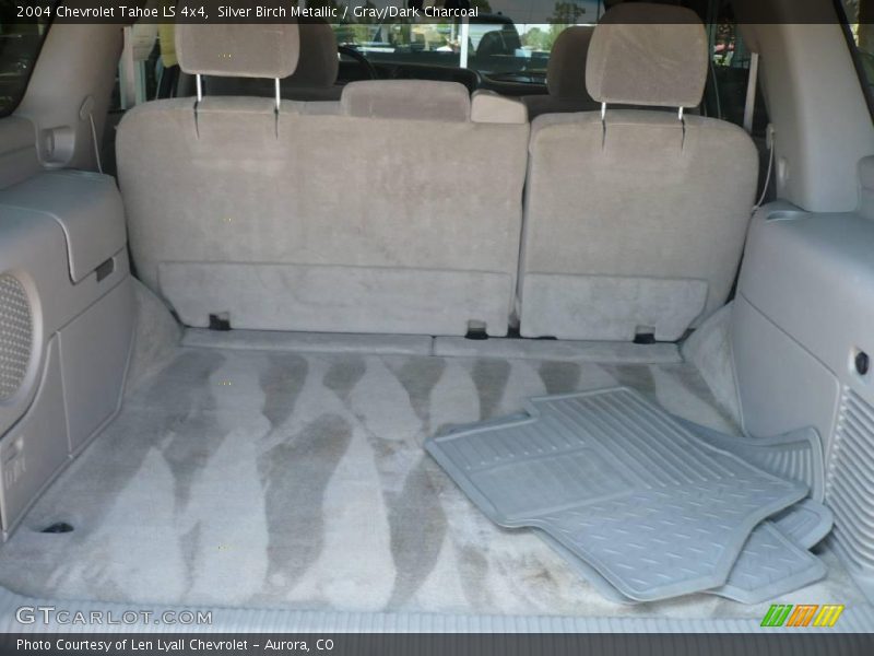 Silver Birch Metallic / Gray/Dark Charcoal 2004 Chevrolet Tahoe LS 4x4