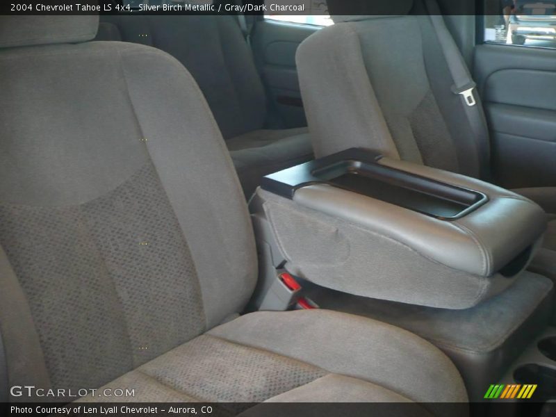 Silver Birch Metallic / Gray/Dark Charcoal 2004 Chevrolet Tahoe LS 4x4