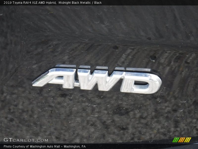 Midnight Black Metallic / Black 2019 Toyota RAV4 XLE AWD Hybrid